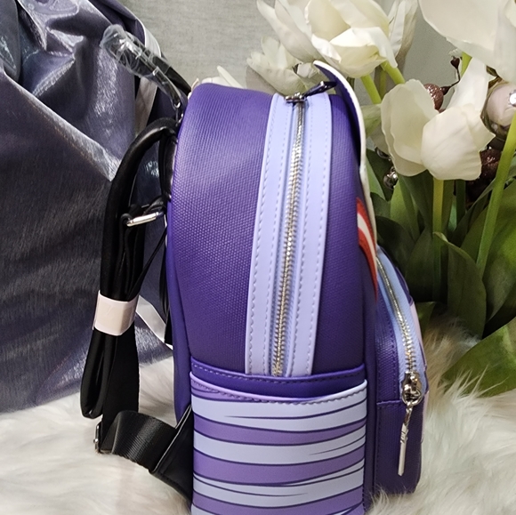 Asajj Ventress Loungefly Mini Backpack  new - Picture 7 of 9